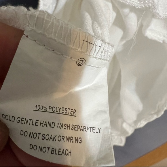 Polly white tiered lined dress tag says size 12 but I am guessing girls EUC - Picture 8 of 8